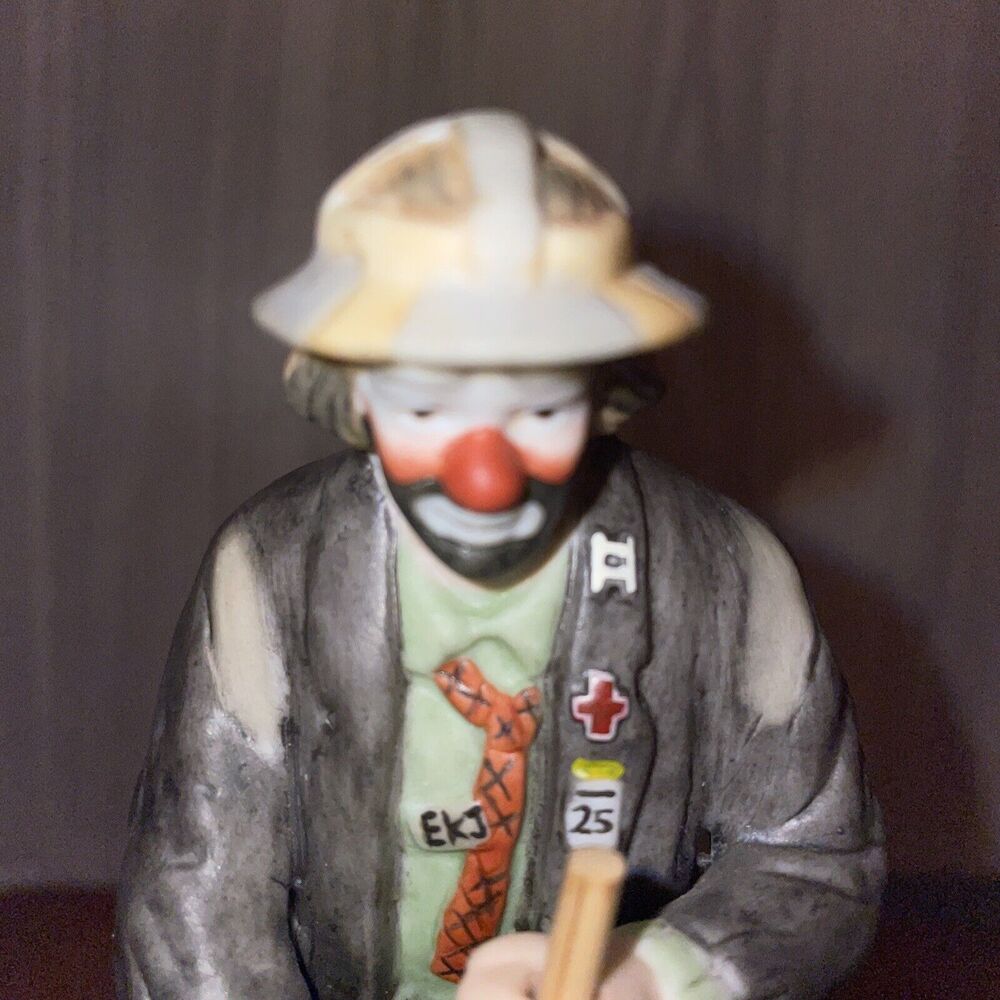 Emmett Kelly Jr Whistle While You Work Music Box Porcelain Clown Original Box